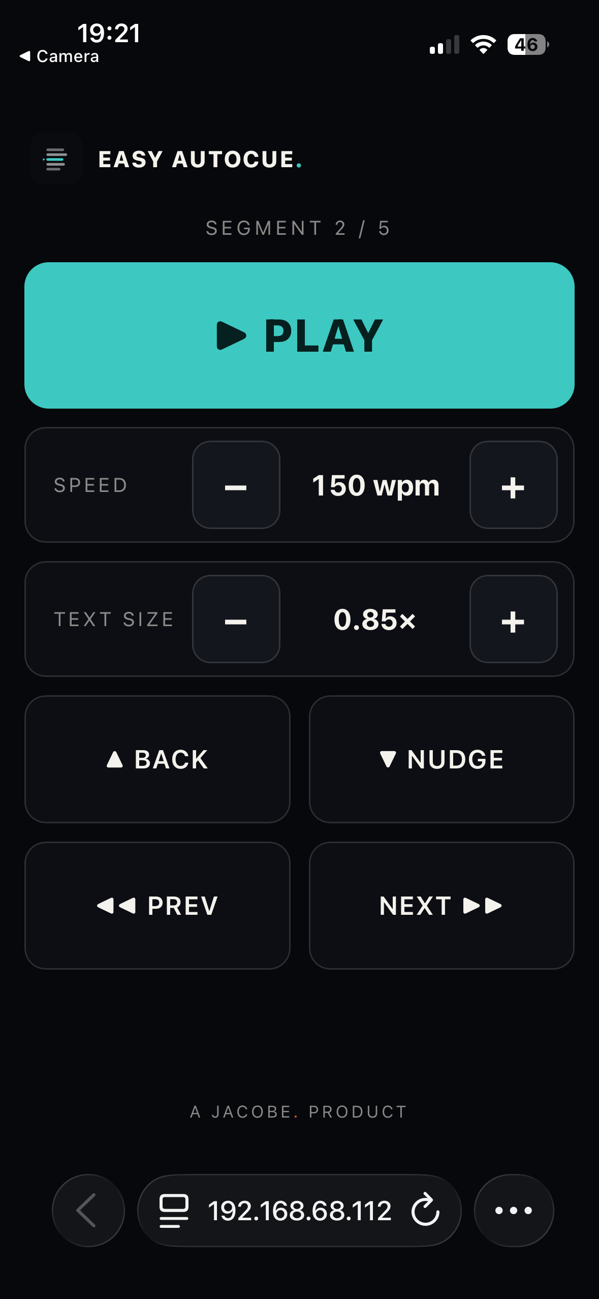 Easy Autocue phone remote: play/pause, speed, text size and segment navigation, controlling the prompter over the local network.